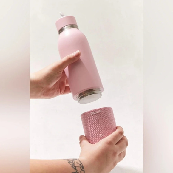 Aquio Bluetooth Water Bottle Speaker iHome Pink - Picture 11 of 11